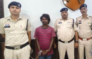 पार्षद को लोहे के जैक रॉड से सिर पर वार कर घायल करने वाला हत्या के प्रयास का आरोपी गिरफ्तार