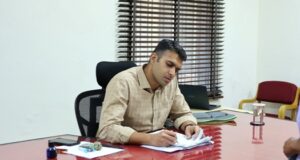 जनदर्शन के प्रकरणों के निराकरण से आमजनों के चेहरे पर दिखे मुस्कान: कलेक्टर