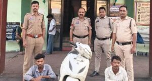 “ऑपरेशन आघात” के तहत पूंजीपथरा पुलिस की दो स्थानों पर शराब रेड कार्रवाई, 32 लीटर अवैध महुआ शराब के साथ दो आरोपी गिरफ्तार
