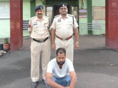 ऑपरेशन क्लीन हंट में रायगढ़ पुलिस की बड़ी कार्रवाई, 6 माह से फरार झारखंड का पशु तस्करी का आरोपी गुमला से गिरफ्तार