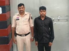 “ऑपरेशन क्लीन हंट” में ₹7.58 लाख के गबन का आरोपी हैदराबाद से गिरफ्तार, रायगढ़ पुलिस ने कपड़े की दुकान से पकड़ा