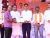 वित्त मंत्री ओ.पी.चौधरी ने सिंदूर पार्क में 350 दिव्यांगजनों को वितरित किया सहायक उपकरण