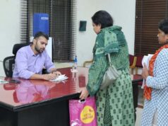 जनदर्शन में कलेक्टर ने सुनी आमजनों की समस्याएं, समय-सीमा में निराकरण के दिए निर्देश