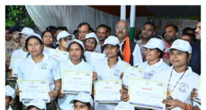बोड़तरा सेवा सेतु शिविर मे एक छत पर मिली अनेक शासकीय सेवाओं का लाभ