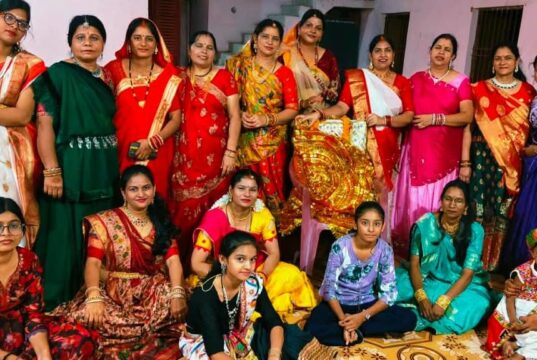 दुर्गोत्सव मे भक्तिमय आस्था का हुआ दिव्य दर्शन, गरबा उत्सव महाआरती का साक्षी बना सरयू सदन